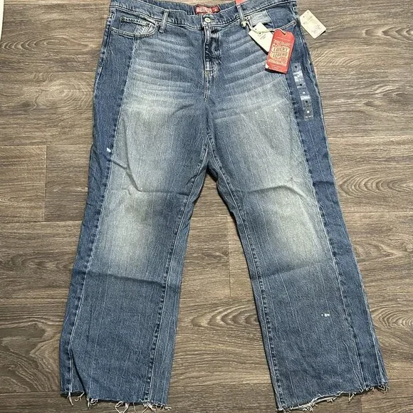 NWT Lucky Jeans Size 18 / 34 Legend Easy Rider Boot Cut Medium Wash Three Charms - Picture 3 of 16